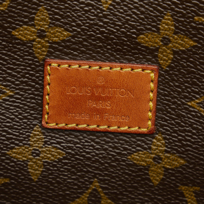 Louis Vuitton Monogram Saumur 30 Shoulder Bag