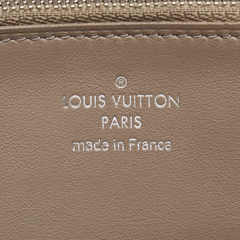 Louis Vuitton Porte Feuille Comete L-Shape Zipper Long Wallet M63103