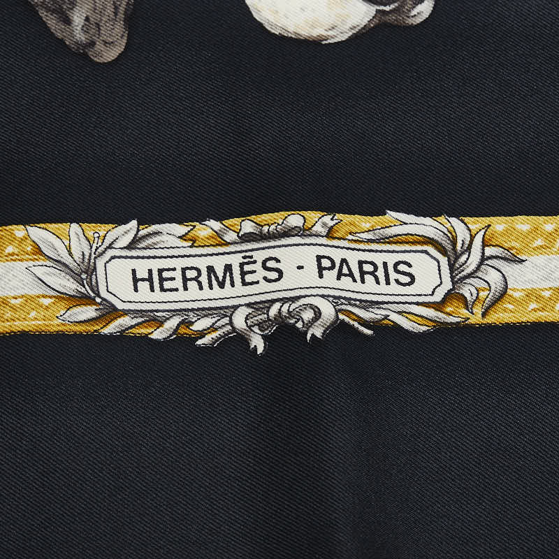 Hermes Le Laisser Courre Silk Scarf