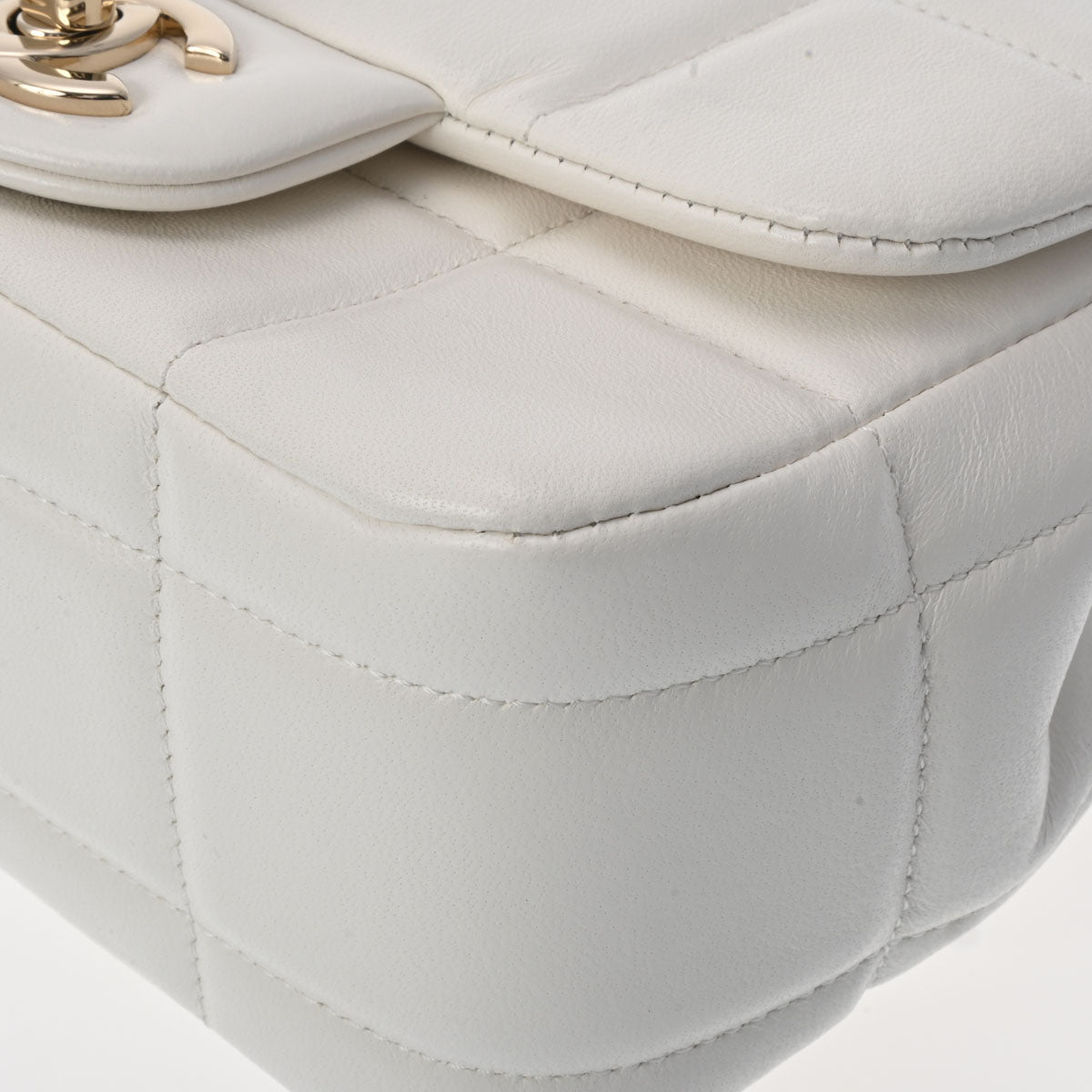 Chanel Chocolate Bar Mini Flap Shoulder Bag