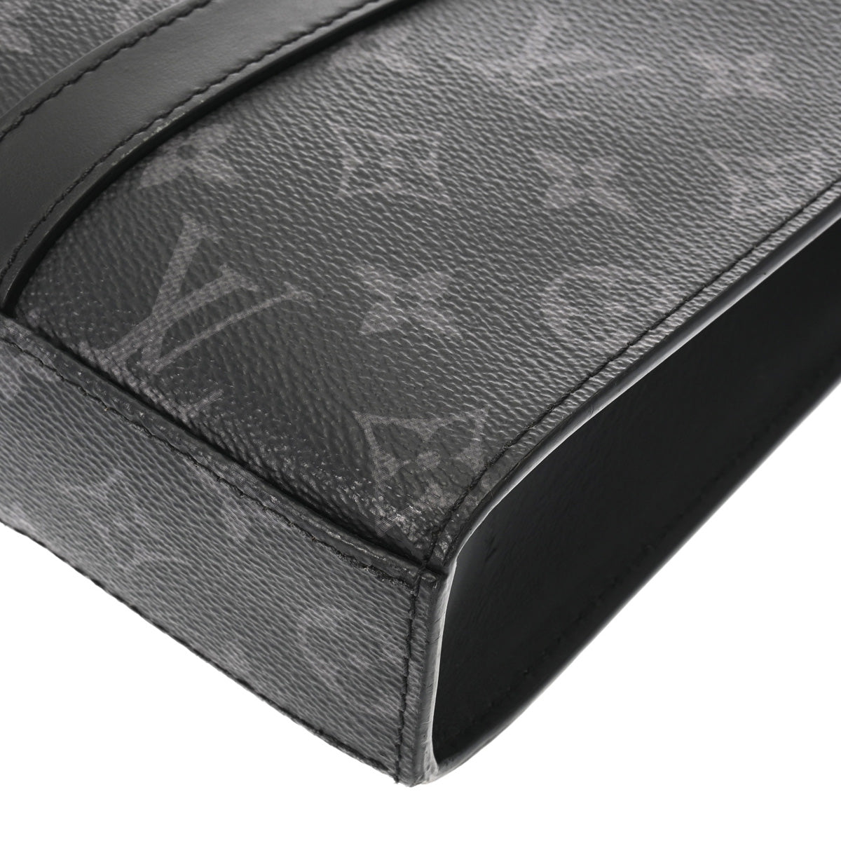 Louis Vuitton Monogram Eclipse Sac Plat