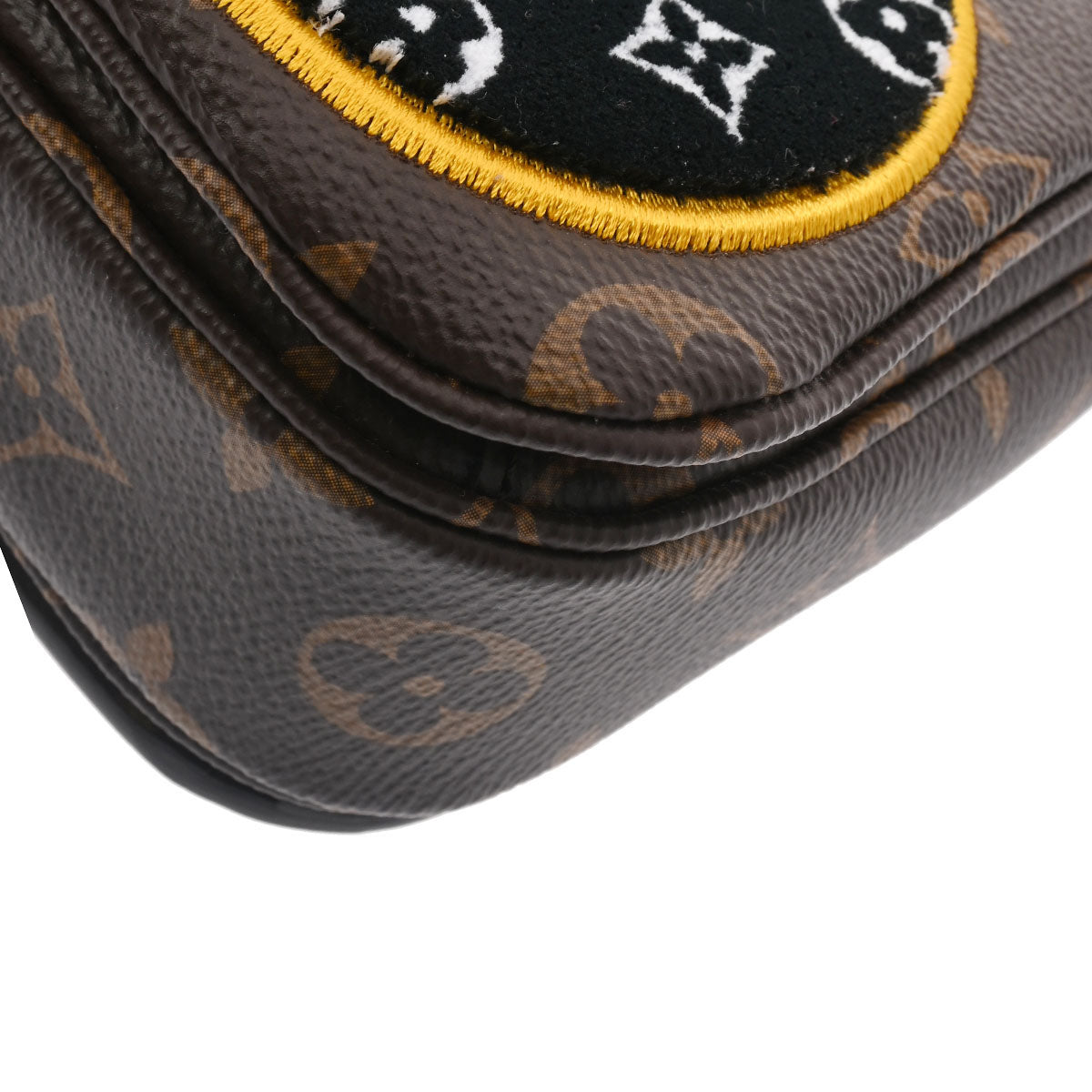 Louis Vuitton Monogram Pochette Metis MM