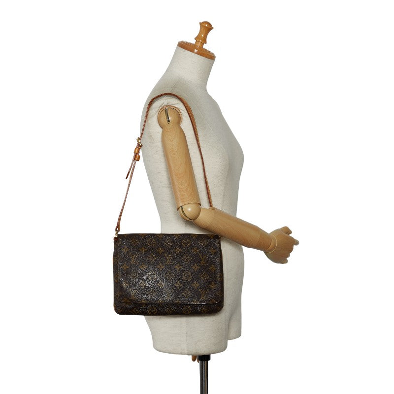 Louis Vuitton Musette Tango Short