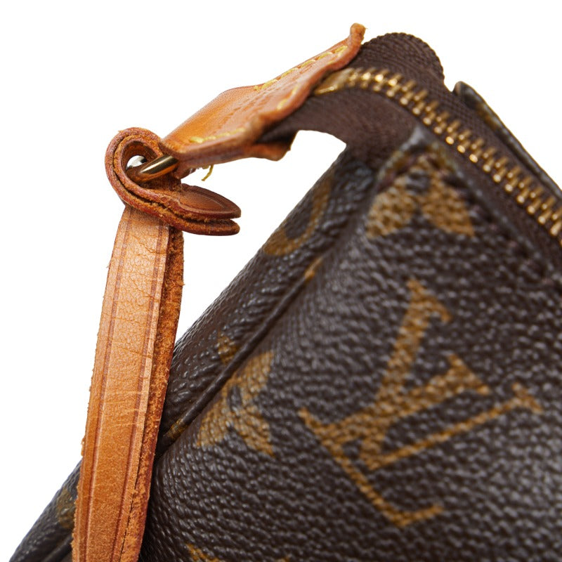 Louis Vuitton Monogram Pochette Accessoire Shoulder Bag