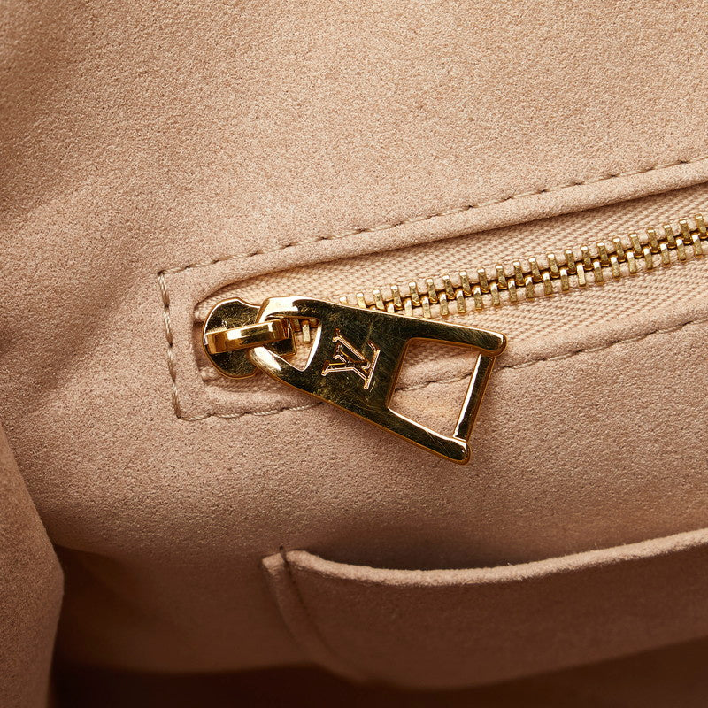 Louis Vuitton Monogram En Plante On-the-Go MM Shoulder Bag