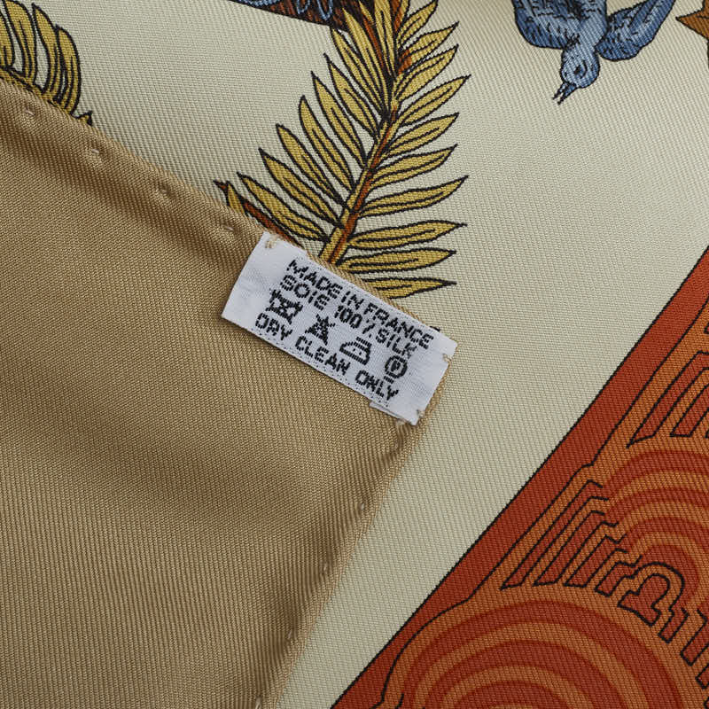 Hermes Carré 90 Les Legendes De L'Arbre Scarf